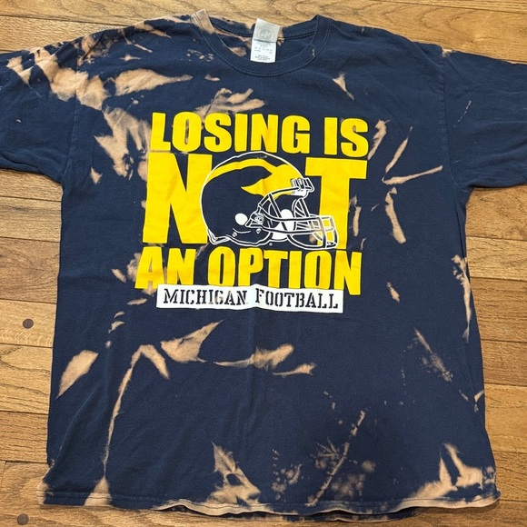 New Agenda Michigan University Football Blue and Tan Tie-Dye Tee - Picture 1 of 2